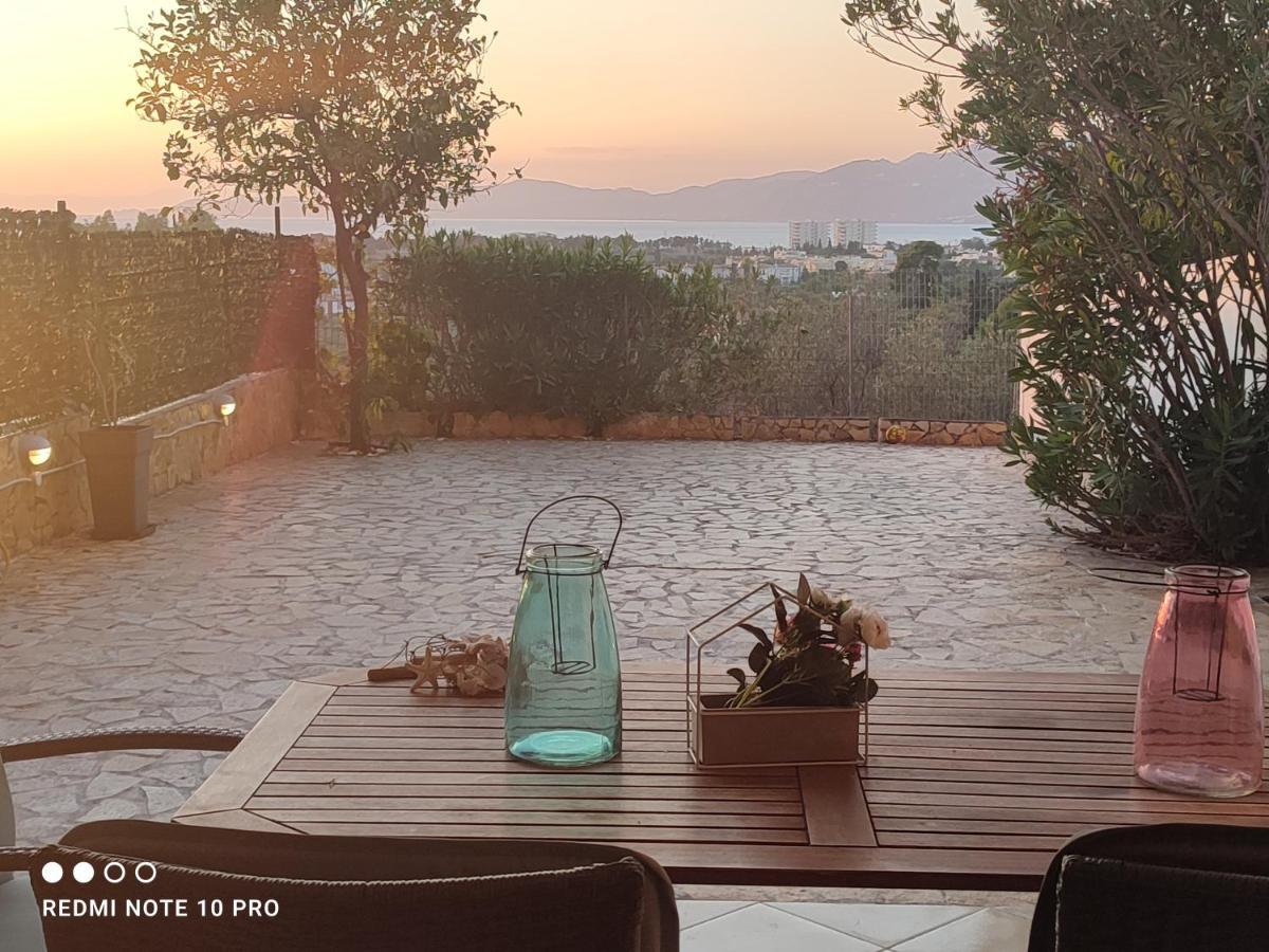 Andrew'S Sunset View Apartment Loutráki Dış mekan fotoğraf