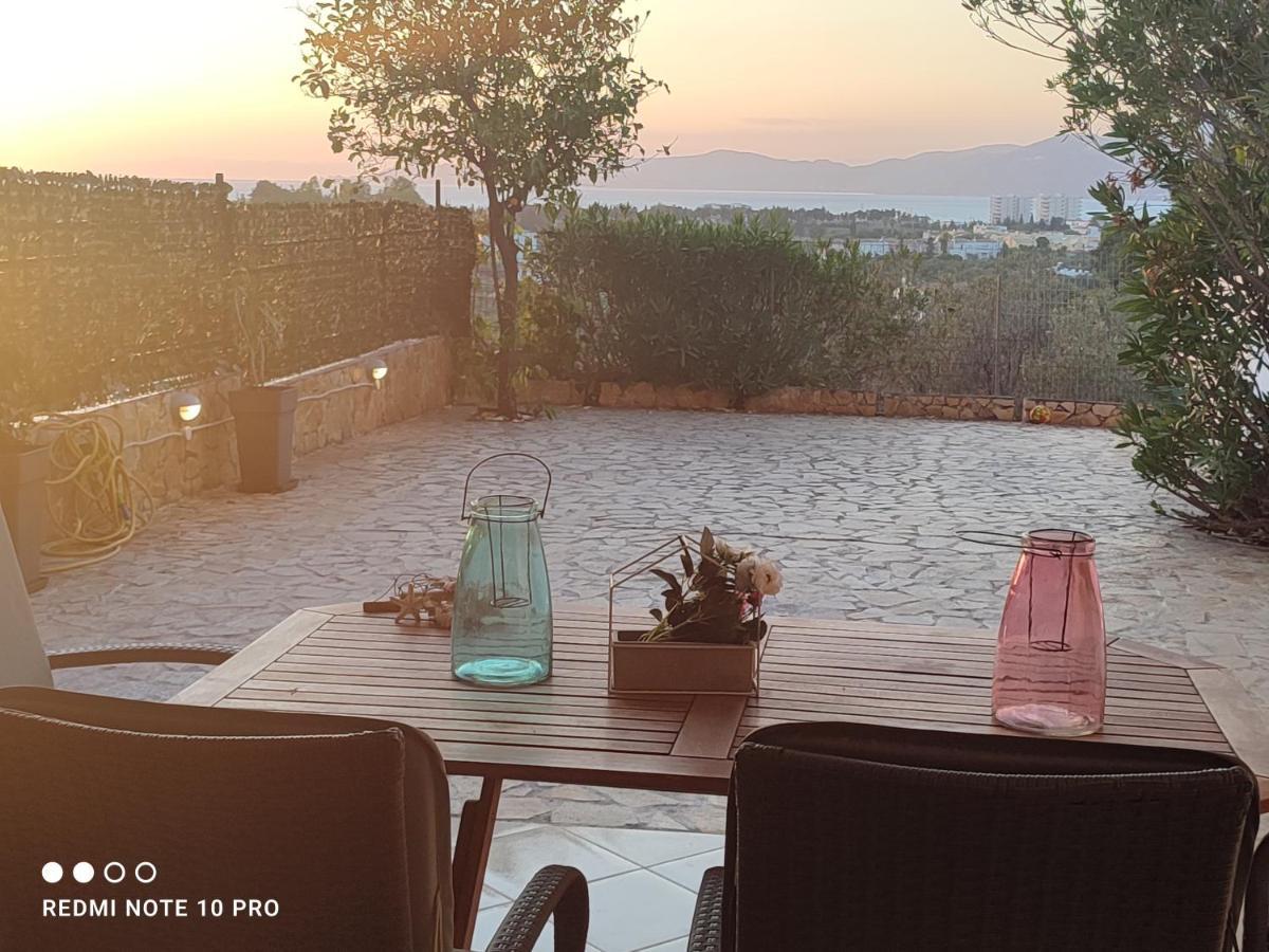 Andrew'S Sunset View Apartment Loutráki Dış mekan fotoğraf