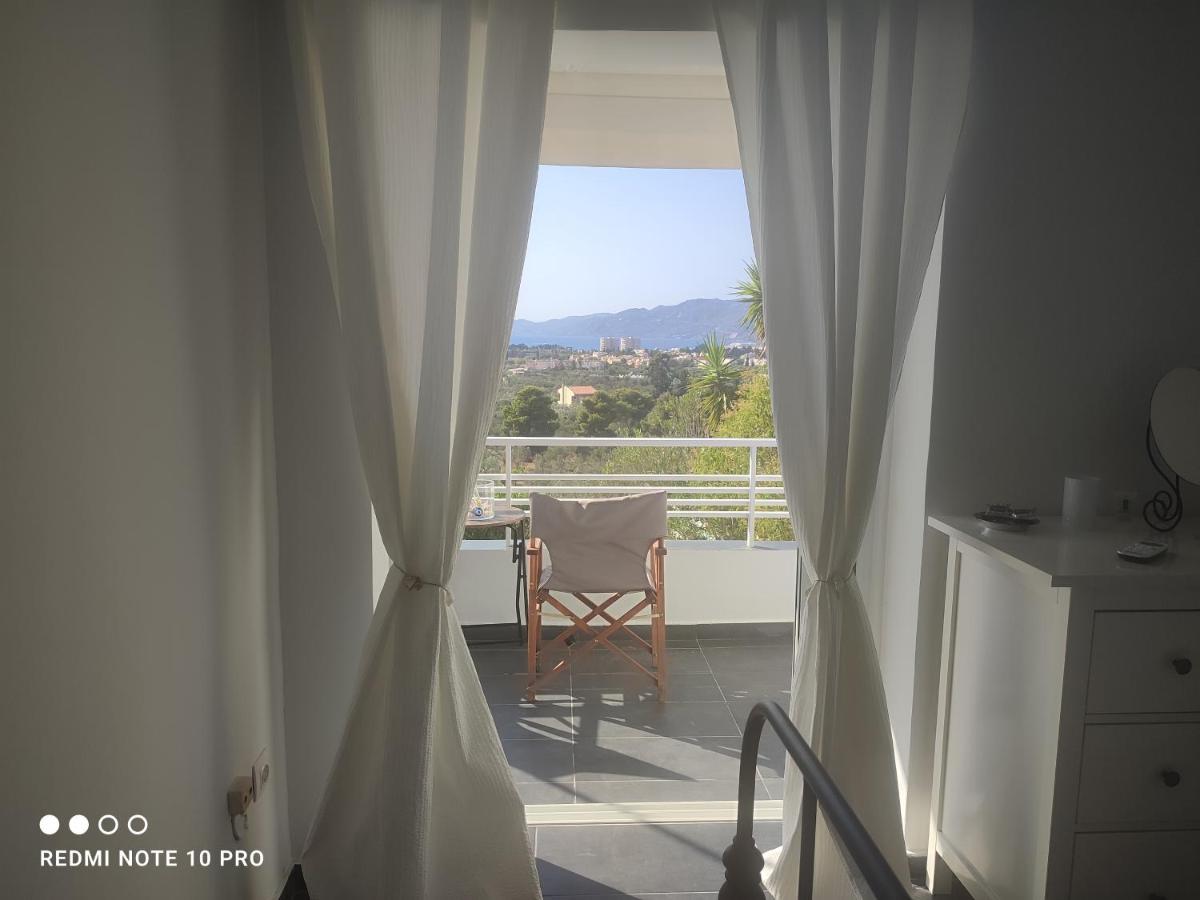 Andrew'S Sunset View Apartment Loutráki Dış mekan fotoğraf